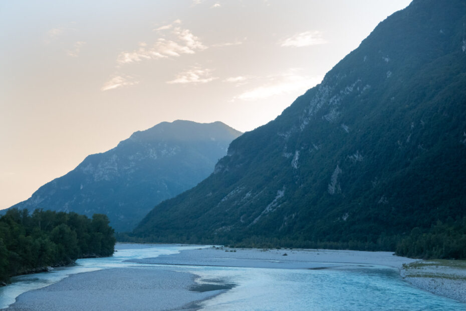 Der Tagliamento einer der letzten wilden Alpenflüsse am Alpe Adria Radweg