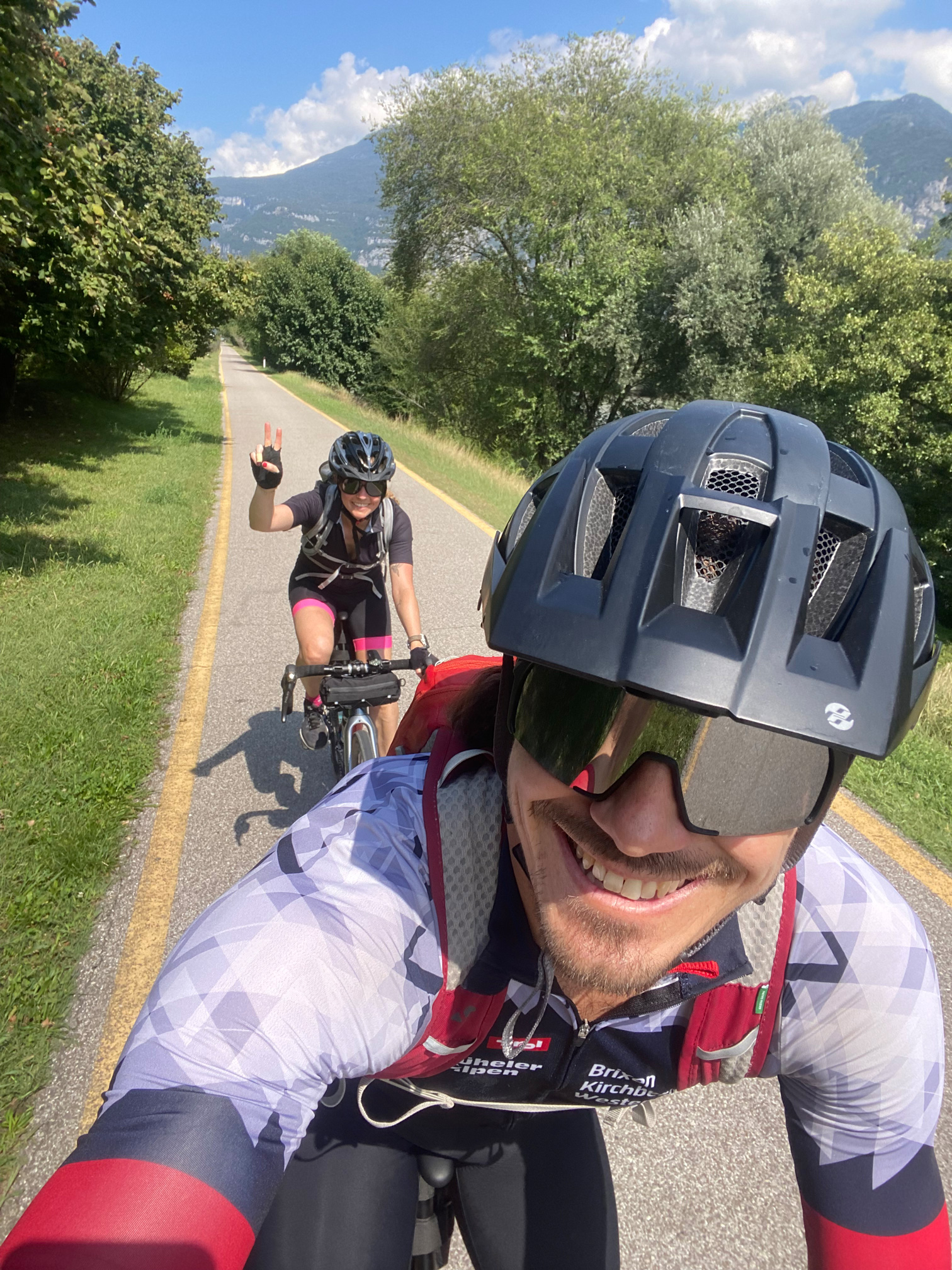 Zu zweit am Etschtalradweg