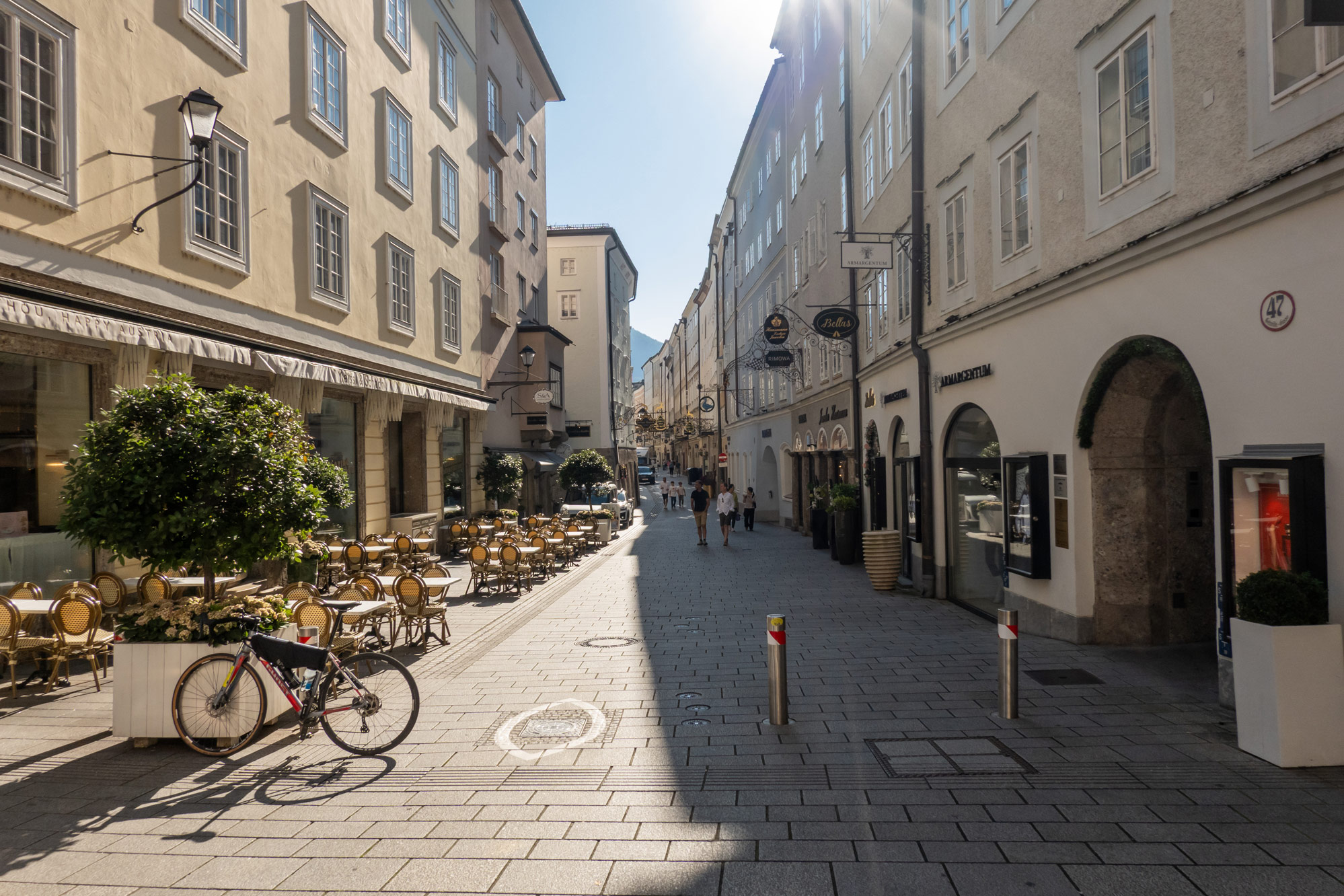 Gravelbike Tour durch Salzburg und die Getreidegasse.