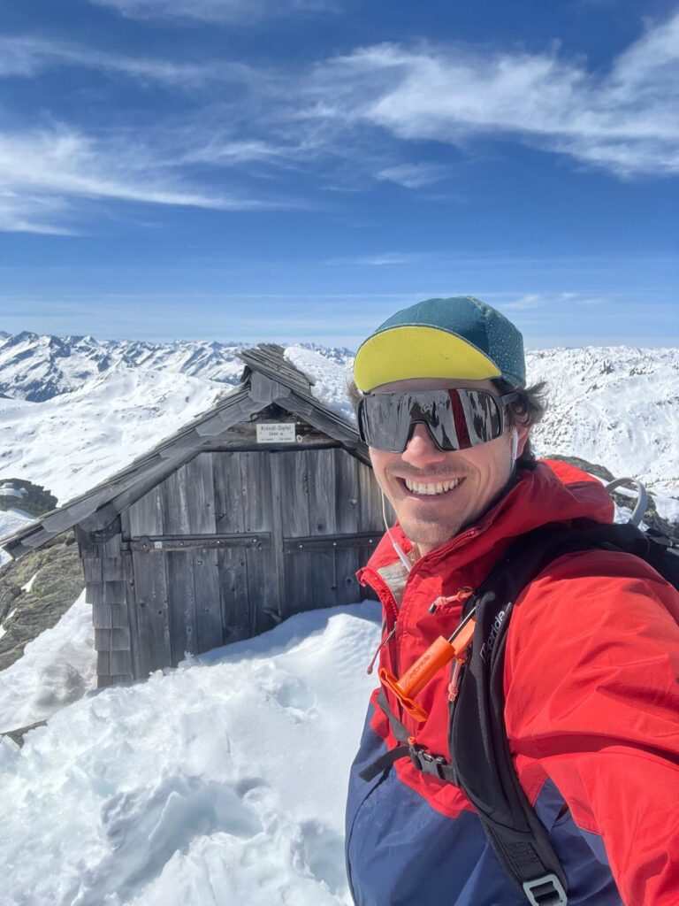 Gipfelfoto auf dem Kröndlhorn bei einer Skitour.