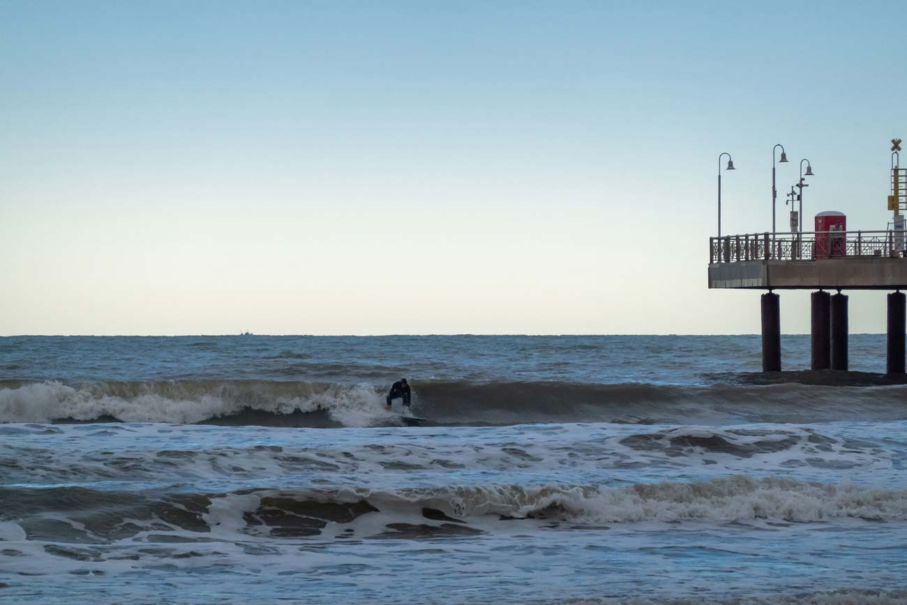 Surfen bei Fortei dei Marmi